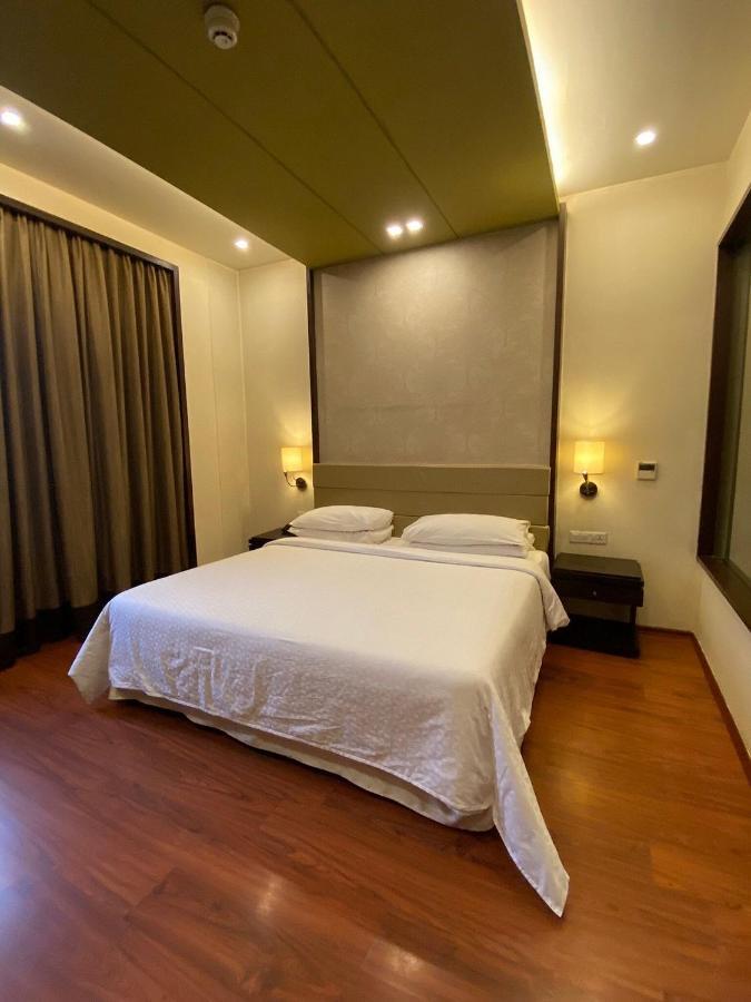 Four Points By Sheraton Srinagar Eksteriør billede